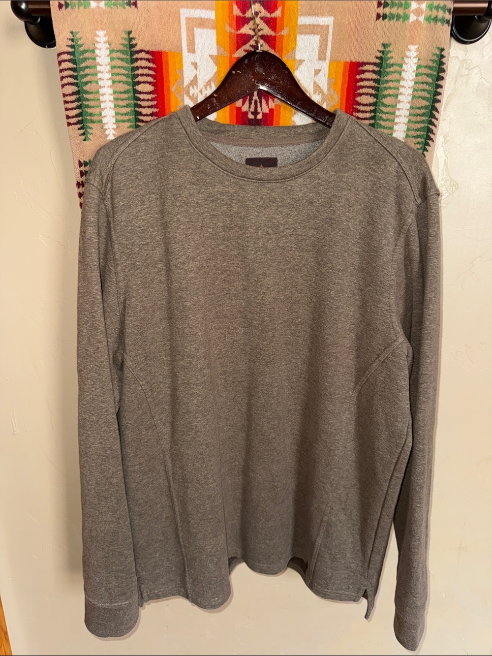 Prana men’s sweatshirt sweater size xl